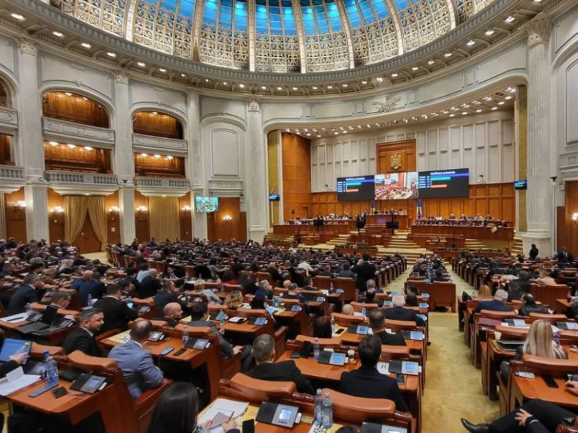 Senatorii PSD au votat moțiunea împotriva ministrei Mediului