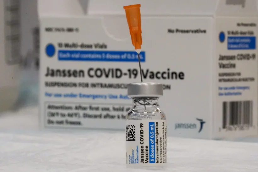 Prima tranșă de vaccin Johnson & Johnson a ajuns în România