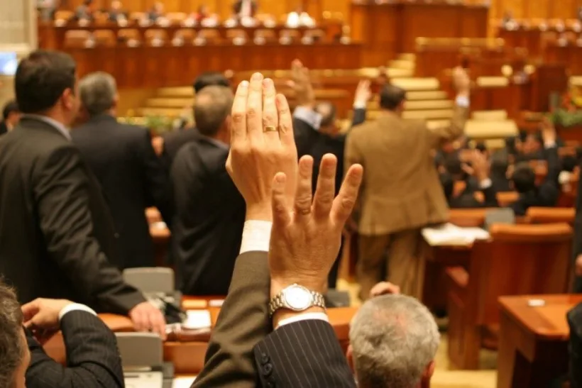 Proiectul de lege privind desființarea Secției Speciale a fost votat de plenul Camerei Deputaților