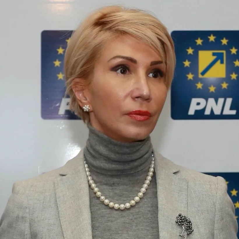 O aplicație care îi anunță scris și sonor pe trecători despre obiectivele culturale din apropiere, lansată la Biblioteca Centrală Universitară