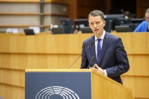 &quot;Planul REPowerEU”, din care România va primi 1,39 miliarde de euro, a fost adoptat în plenul Parlamentului European