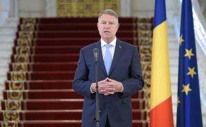 Klaus Iohannis: Staţi acasă de sărbători! Faceţi acest sacrificiu acum, pentru a putea fi împreună, sănătoşi, mai târziu