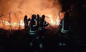 44 de salvatori și 4 mijloace tehnice au plecat marți din România pentru a lupta cu incendiile devastatoare din Grecia