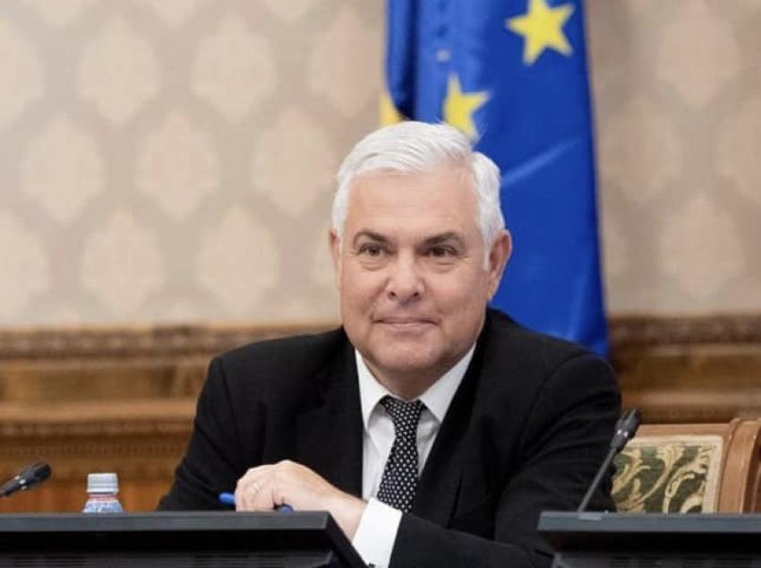 Ministrul Apărării, chemat în Parlament ca să explice acuzațiile privind prezența unei firme suspecte la baza NATO din România