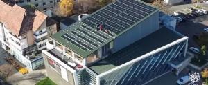 Costuri reduse la energie &icirc;n V&acirc;lcea, cu panouri fotovoltaice pe clădirile publice