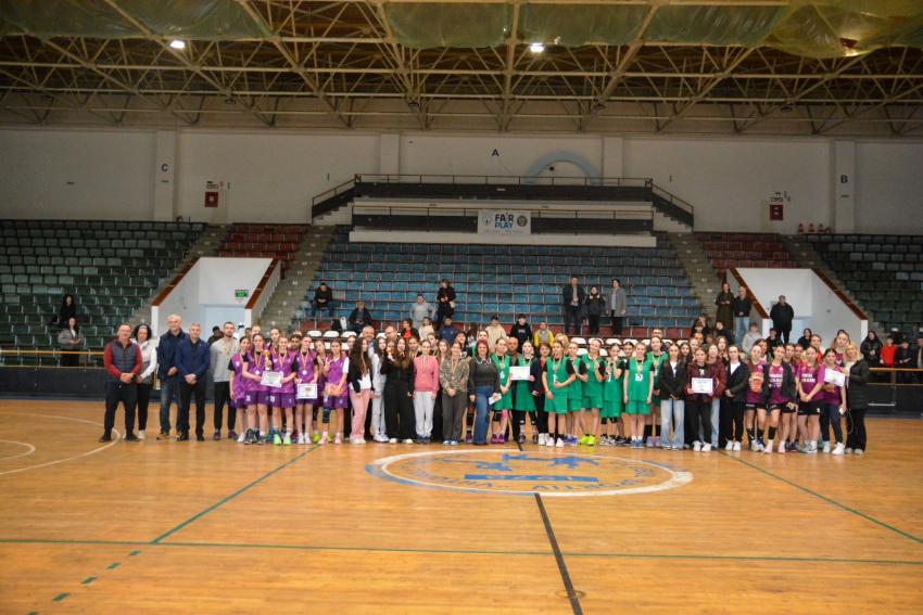 Argint pentru Școala „Episcop Iacov Antonovici” Bârlad la etapa zonală ONSȘ la baschet feminin