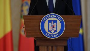 Președintele Klaus Iohannis l-a decorat pe președintele Curții Constituționale, precum și pe alți doi judecători ai CCR