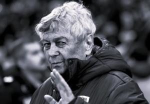 Sicriul lui Mircea Lucescu, depus la Arena Națională &icirc;nainte de &icirc;nmorm&acirc;ntarea de la Bellu
