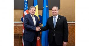 Ciucă, întâlnire cu senatorul american Steve Daines: Am subliniat importanţa trupelor americane în regiune şi necesitatea creşterii prezenţei acestora pe Flancul Estic al NATO