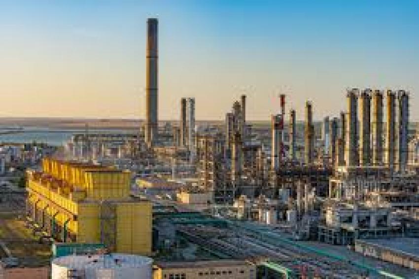 Rafinăria Petromidia revine în funcțiune: livrările de benzină și motorină, în parametri normali