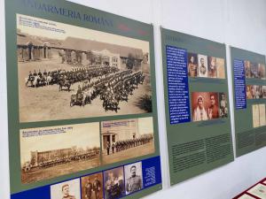 Uniforme de epocă și povești de peste un secol: expoziția „Jandarmeria Română 1850–2020” ajunge la Muzeul din Vaslui