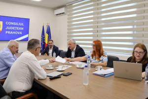 Întâlnire de lucru între ADR Sud-Muntenia și CJ Prahova privind oportunitățile de finanțare europeană 2021–2027