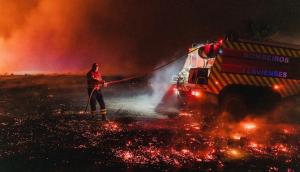 România, solidară cu Regatul Spaniei. 51 de pompieri români vor lupta cu incendiile uriașe din Peninsula Iberică