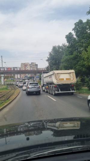 Restricții de circulație în Arad, din cauza caniculei