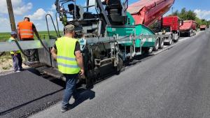 Program intens de modernizare a drumurilor județene la Botoșani