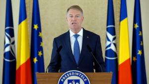 Iohannis, mesaj de Ziua SRI: Vă revine responsabilitatea de a contribui la eforturile de asigurare a securităţii cibernetice şi la apărarea intereselor economice