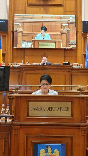 Deputatul Viorica Sandu: &bdquo;Ne dorim ca de Paște rom&acirc;nii să nu mai aibă nicio restricție&rdquo;