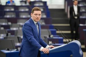 Discuții la PE despre fondurile europene alocate României