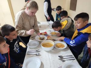 Programul „Masă sănătoasă&quot; va continua în 2025 și 2026