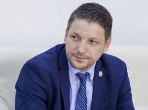 Senatorul Marius Humelnicu, martor la un moment memorabil. Preşedintele Israelului a ținut un discurs în Parlamentul României