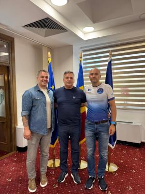 „72, dus și întors! De la înot solitar la înot solidar!” – un eveniment pentru suflet și comunitate