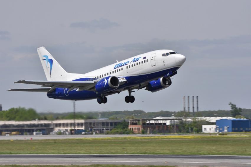 Blue Air cere o finanţare de 300 milioane lei care să îi acopere pierderile