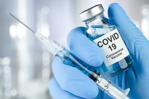 Începe vaccinarea populației împotriva Covid-19 cu doza a 3-a, din 28 septembrie