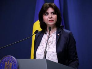 La loc comanda! Părinţii nu vor mai da declaraţie pe propria răspundere când îşi vor trimite copiii la şcoală