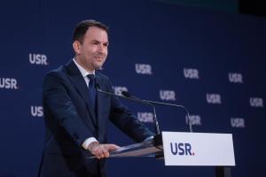 USR critică votul privind utilizarea banilor din Fondul de rezervă bugetară: îi dau mână liberă lui Marcel Ciolacu să încalce legile