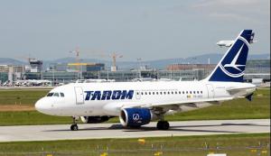 Fifor: &quot;În avioanele Tarom stai efectiv lipit de vecinul de scaun&quot;