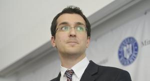 Vlad Voiculescu:&quot;Până în 2024 vom avea fundaţiile la trei spitale regionale, şi nu numai fundaţiile&quot;