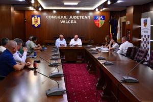 Președintele CJ Vâlcea: „Continuăm alocarea banilor pentru PUG-uri!”