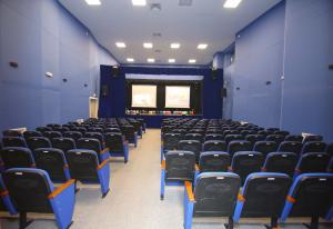 Galațiul are o sală spectacole nouă și modernă. Fotea: Cei 1000 de cursanți ai Școlii de Arte au un loc al lor &icirc;n care &icirc;și pot exprima liber talentele și pasiunile