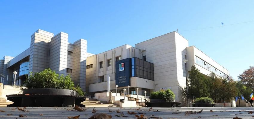 Opt personalități locale vor primi titlul de &bdquo;Cetățean de Onoare al Județului Călărași&rdquo;