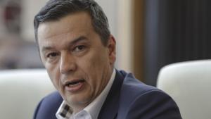 Grindeanu: Guvernul va aloca 5 milioane de lei către Tarom, care îi va transporta acasă pe cei afectaţi de oprirea zborurilor Blue Air