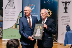 Doi artiști vizuali din Covasna premiați pentru &icirc;ntreaga activitate culturală