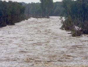 Alertă! Cod portocaliu de viituri pe râuri din 25 de județe