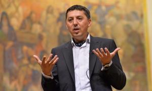 Peste 1.500 de specialiști au elaborat noile programe școlare pentru liceu